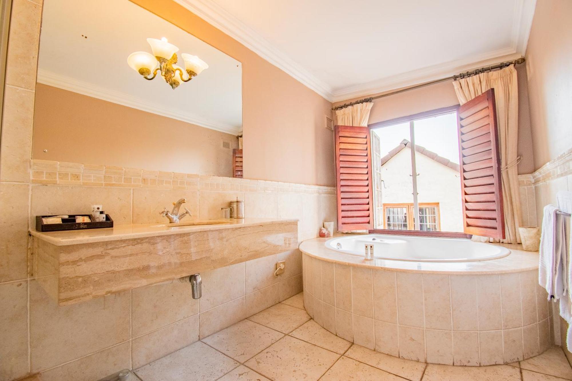 Emakhosini Boutique 4*