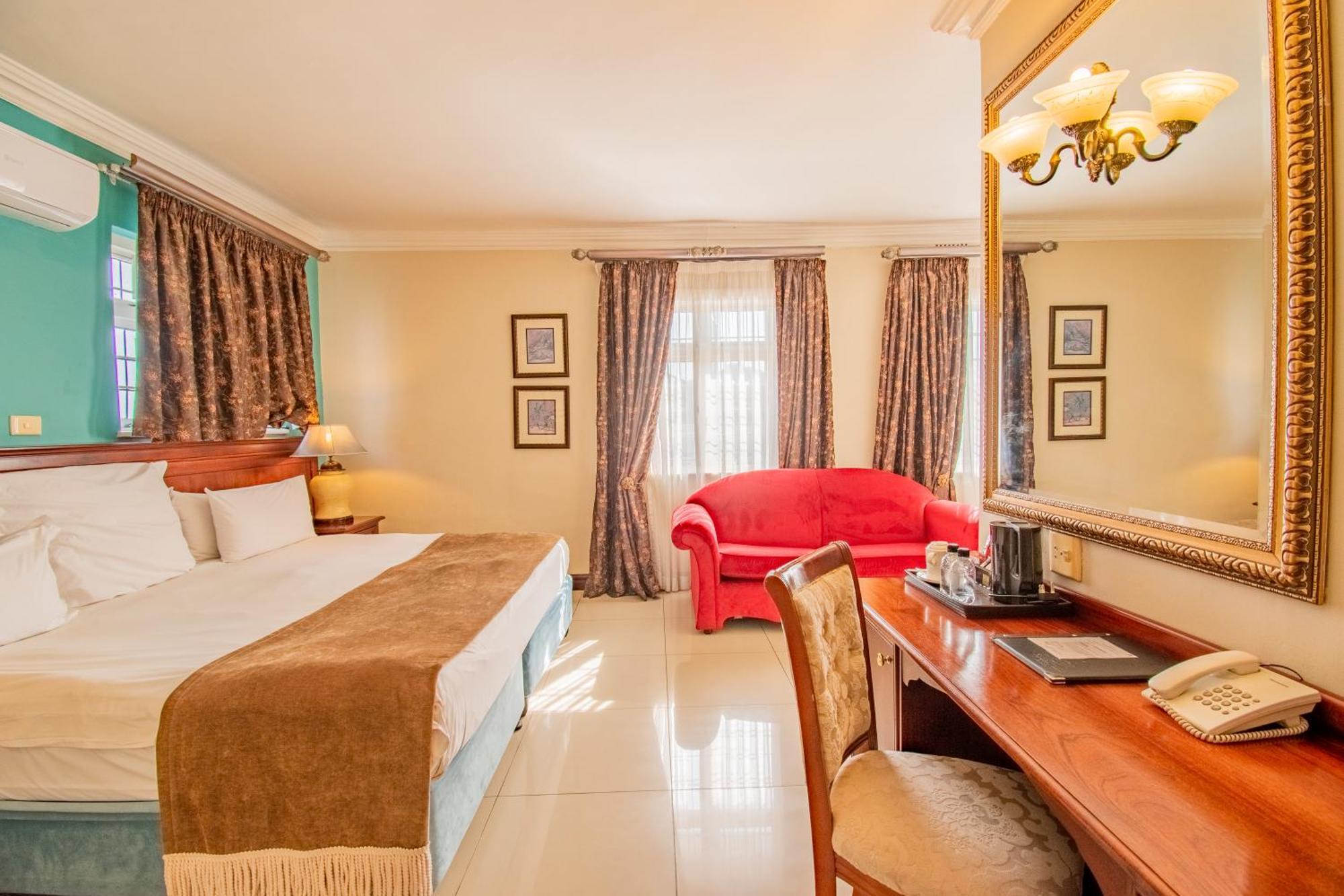 Emakhosini Boutique Hotel 4*