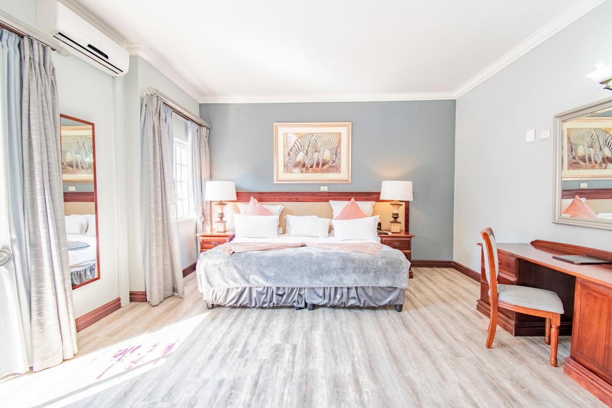 Emakhosini Boutique 4*